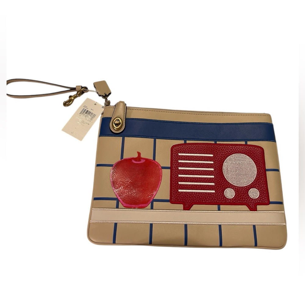 COACH X TOM WESSELMANN LARGE APPLE SPEAKER IPAD CLUTCH - Picture 9 of 13